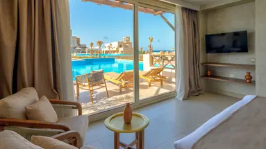 TRUE BEACH RESORT