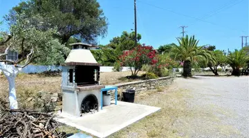 Tselios Apartments & Studios