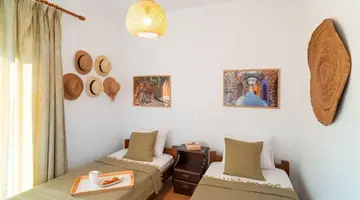 Tselios Apartments & Studios