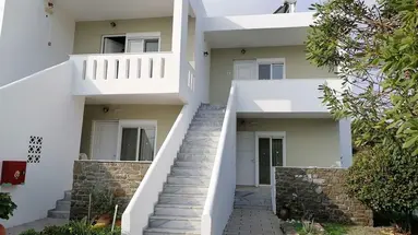 Tselios Apartments & Studios