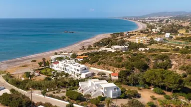 Tselios Apartments & Studios