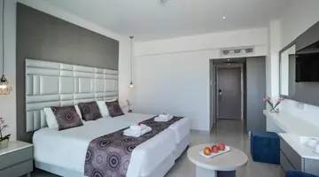 Tsokkos Beach Hotel