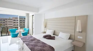 Tsokkos Beach Hotel