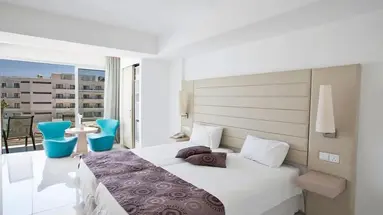 Tsokkos Beach Hotel