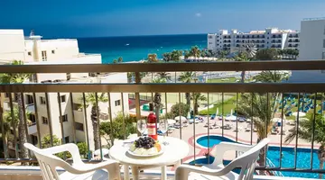 Tsokkos Beach Hotel