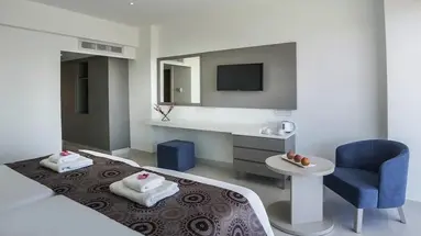 Tsokkos Beach Hotel