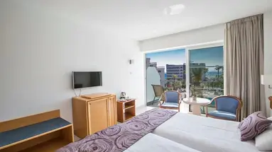 Tsokkos Beach Hotel