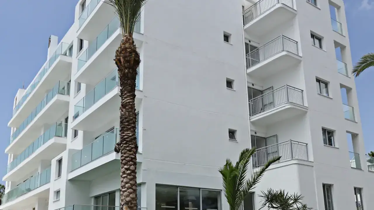 Tsokkos Beach Hotel