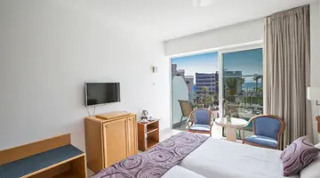 Tsokkos Beach Hotel
