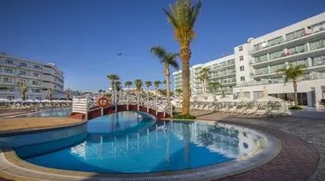 Tsokkos Beach Hotel