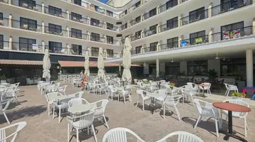 Tsokkos Gardens Apartments