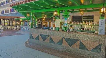 Tsokkos Gardens Hotel