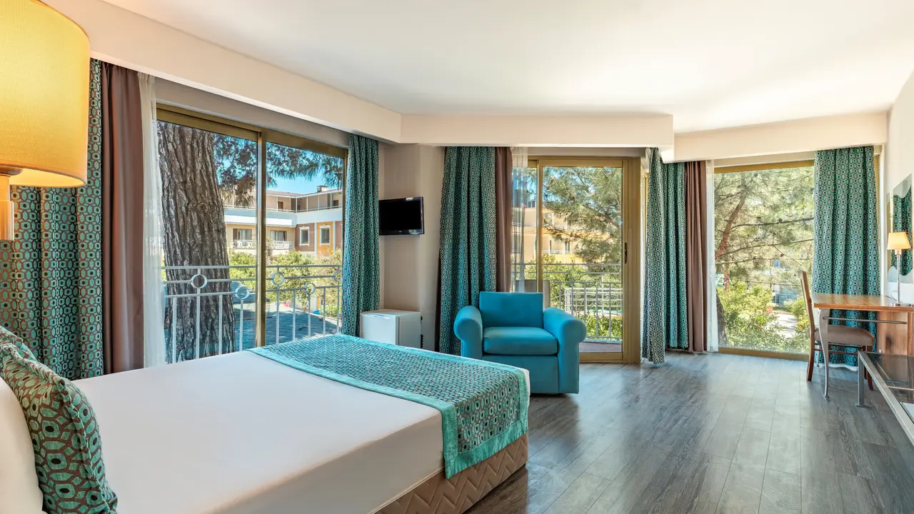 TU CASA GELIDONYA HOTEL