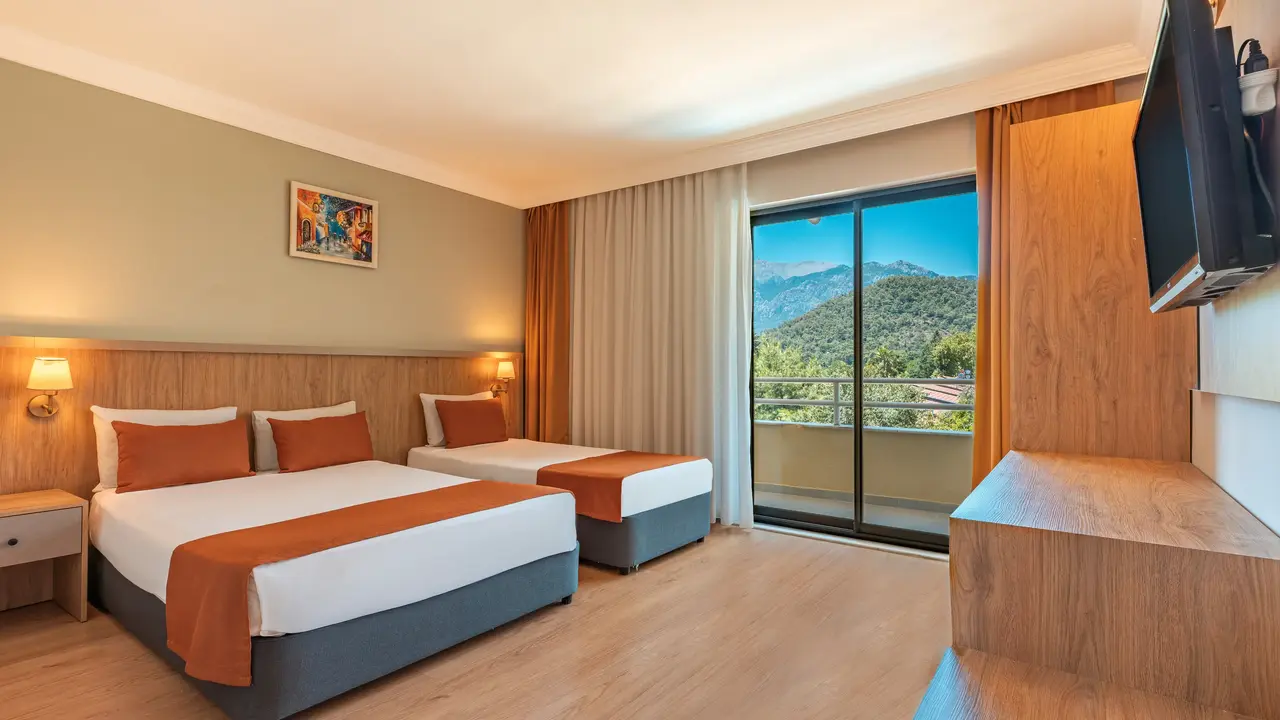 TU CASA GELIDONYA HOTEL
