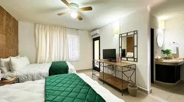 Tukan Hotel Playa del Carmen