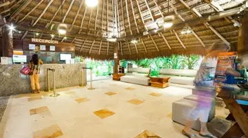 Tukan Hotel Playa del Carmen