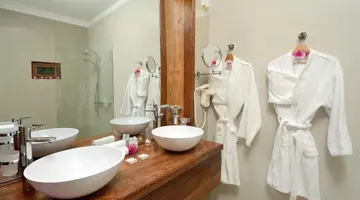 Tulia Zanzibar Unique Beach Resort 5