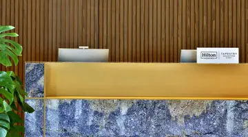 Tumbi Hotel Dubai The Palm, Tapestry Collection by Hilton