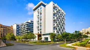 Tumbi West Palm Beach Hotel Dubai, Tapestry Collection by Hilton