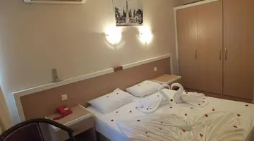 Tuntas Beach Hotel