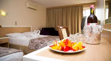 Tuntas Beach Hotel