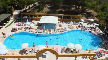 TUNTAS FAMILY SUITES KUSADASI HOTEL