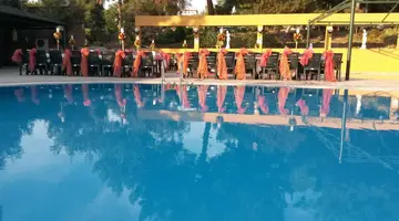 TUNTAS FAMILY SUITES KUSADASI HOTEL