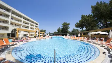 TUNTAS FAMILY SUITES KUSADASI HOTEL