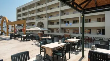 Tuntaş Family Suites Kuşadası