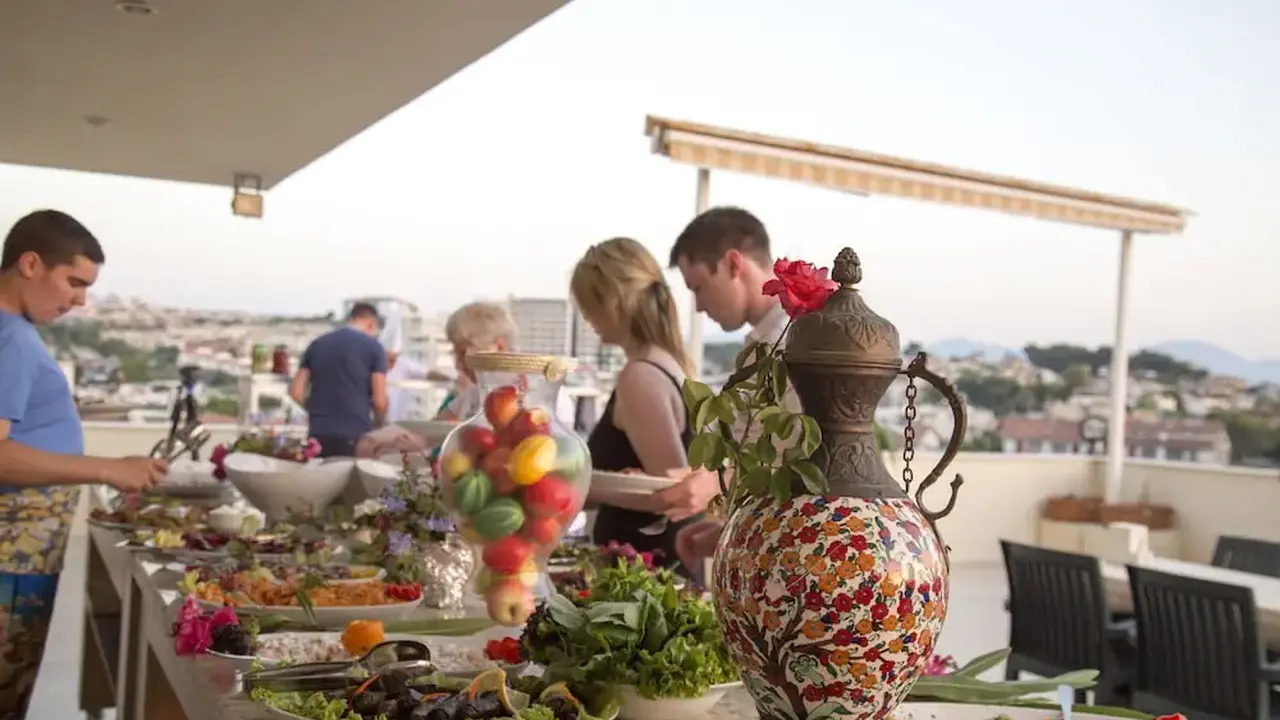 Tuntas Family Suites Kusadasi