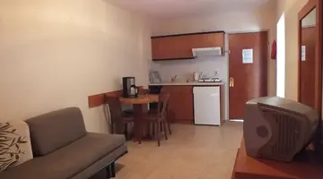Tuntas Family Suites Kusadasi