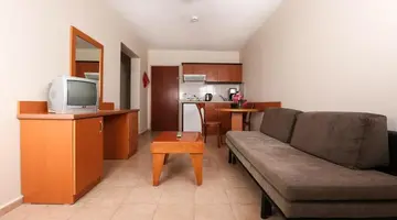 Tuntas Family Suites Kusadasi