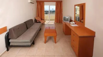 Tuntas Family Suites
