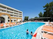 Tuntas Family Suites