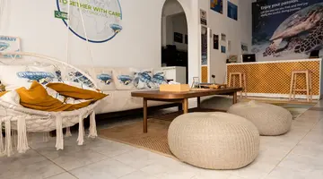 Turquoise Beach Hotel