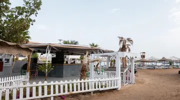 Turquoise Beach Hotel