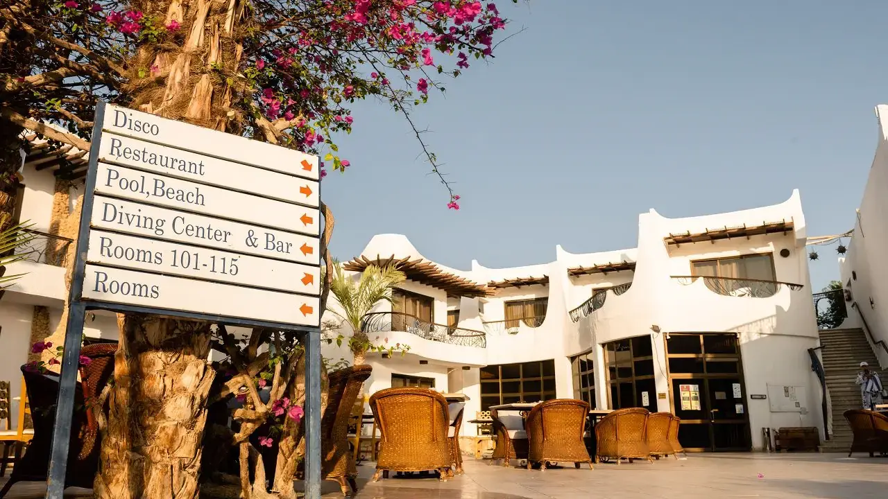 Turquoise Beach Hotel