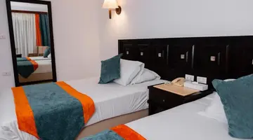 TURQUOISE BEACH HOTEL
