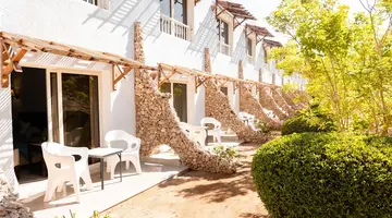 Turquoise Beach Hotel