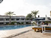 Turquoise Beach Hotel