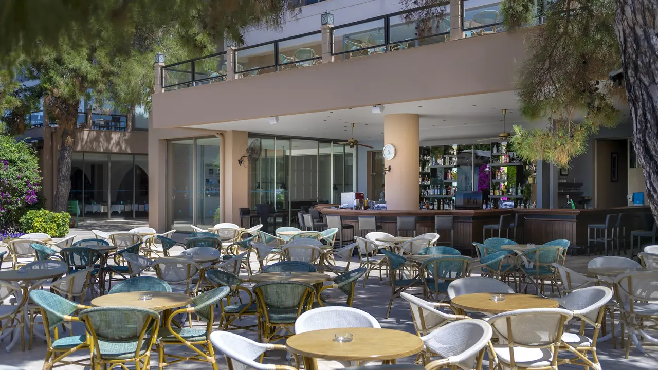 TURQUOISE HOTEL