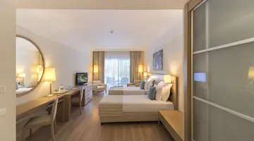 TURQUOISE HOTEL