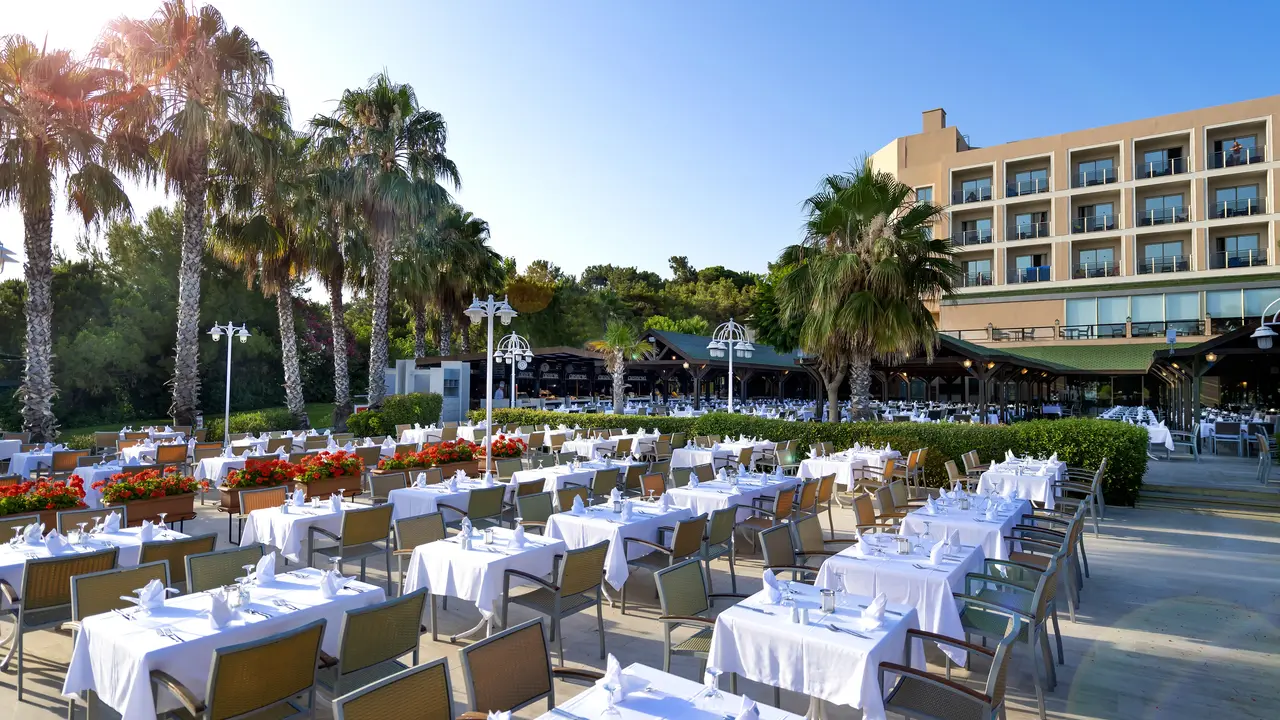TURQUOISE HOTEL