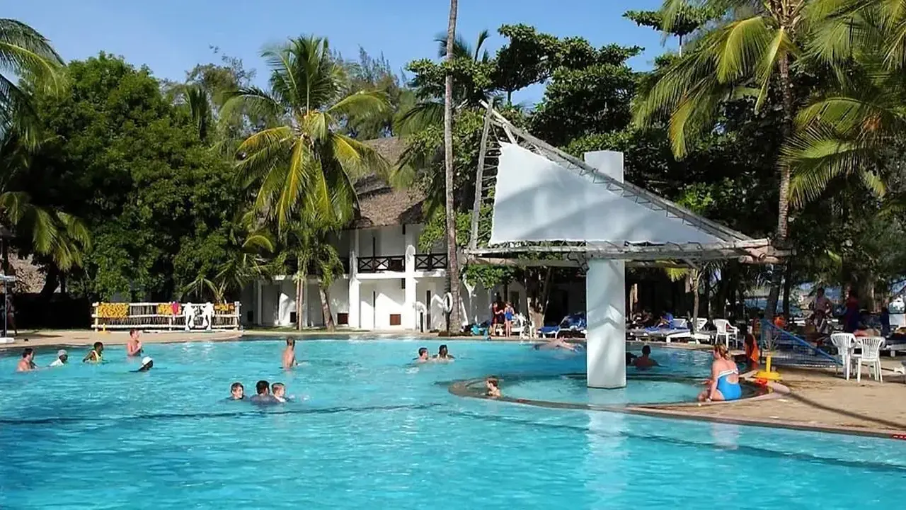 TURTLE BAY BEACH CLUB