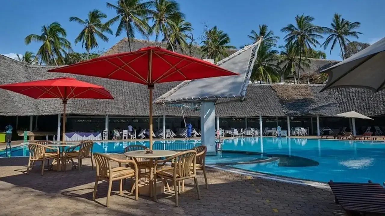 TURTLE BAY BEACH CLUB