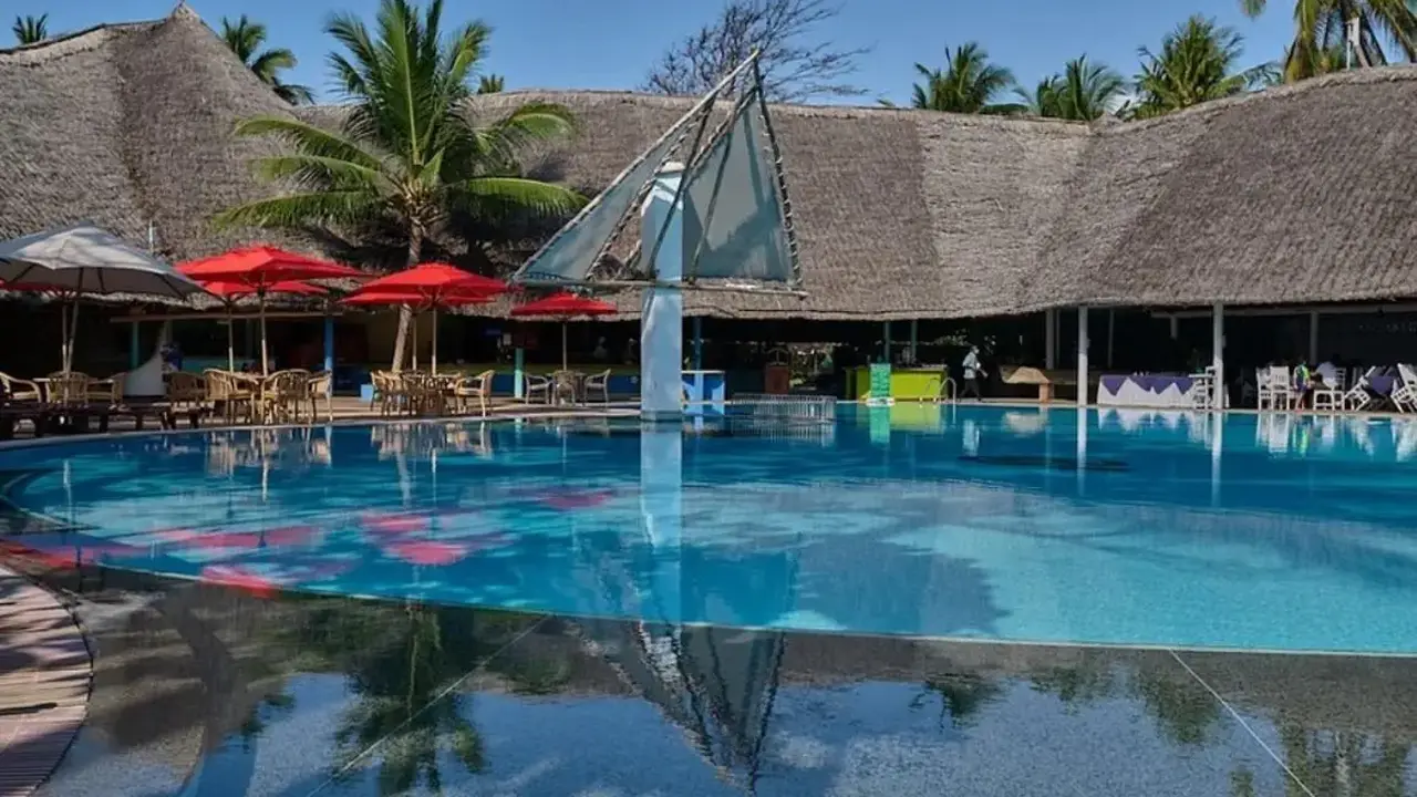 TURTLE BAY BEACH CLUB