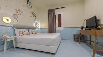 TURTLES INN