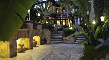 TUVANA HOTEL OLD TOWN