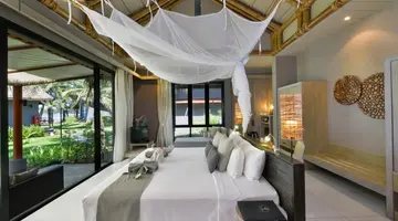 Twin Lotus Resort & Spa
