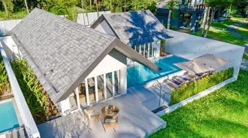 Twin Lotus Resort & Spa
